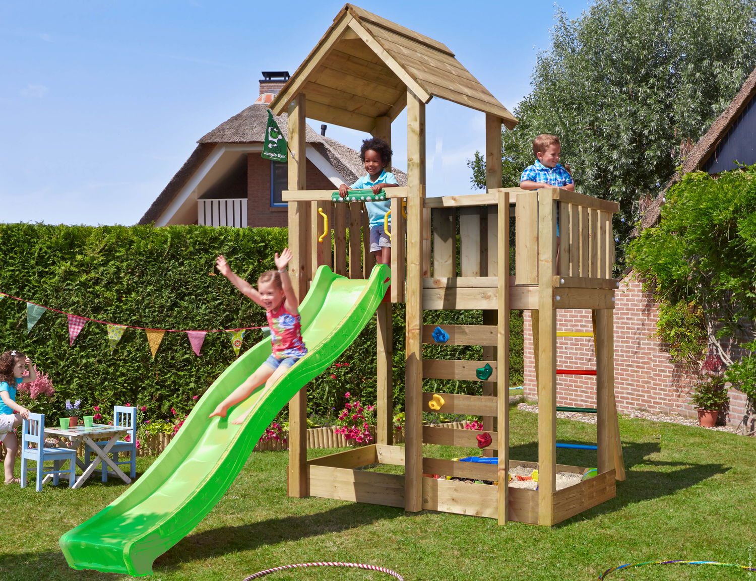 Legetårn Jungle Gym Mansion       Grøn Rutsjebane Og 120 Kg Sand