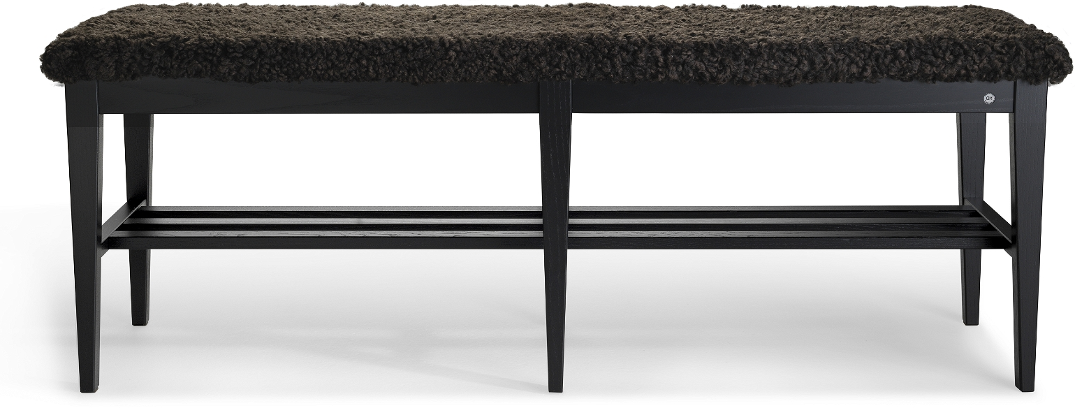 Bænk Nadja i Sortbejdset Ask med Fåreskind – Elegant Design