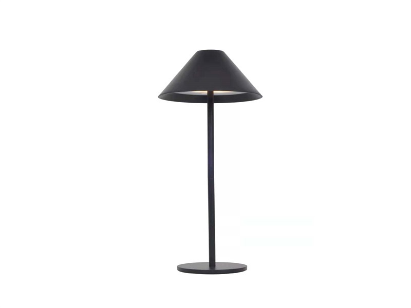 Batteridrevet Sort Bordlampe fra House Of Sander - Stilfuld Belysning