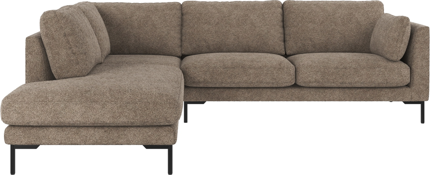 Hjørnesofa Rowico Corwin Venstrevendt Mørk Beige Med Pulverlakerede Sorte Metalben Og Slidstærkt 100 Polyesterbetræk 266x226 Cm