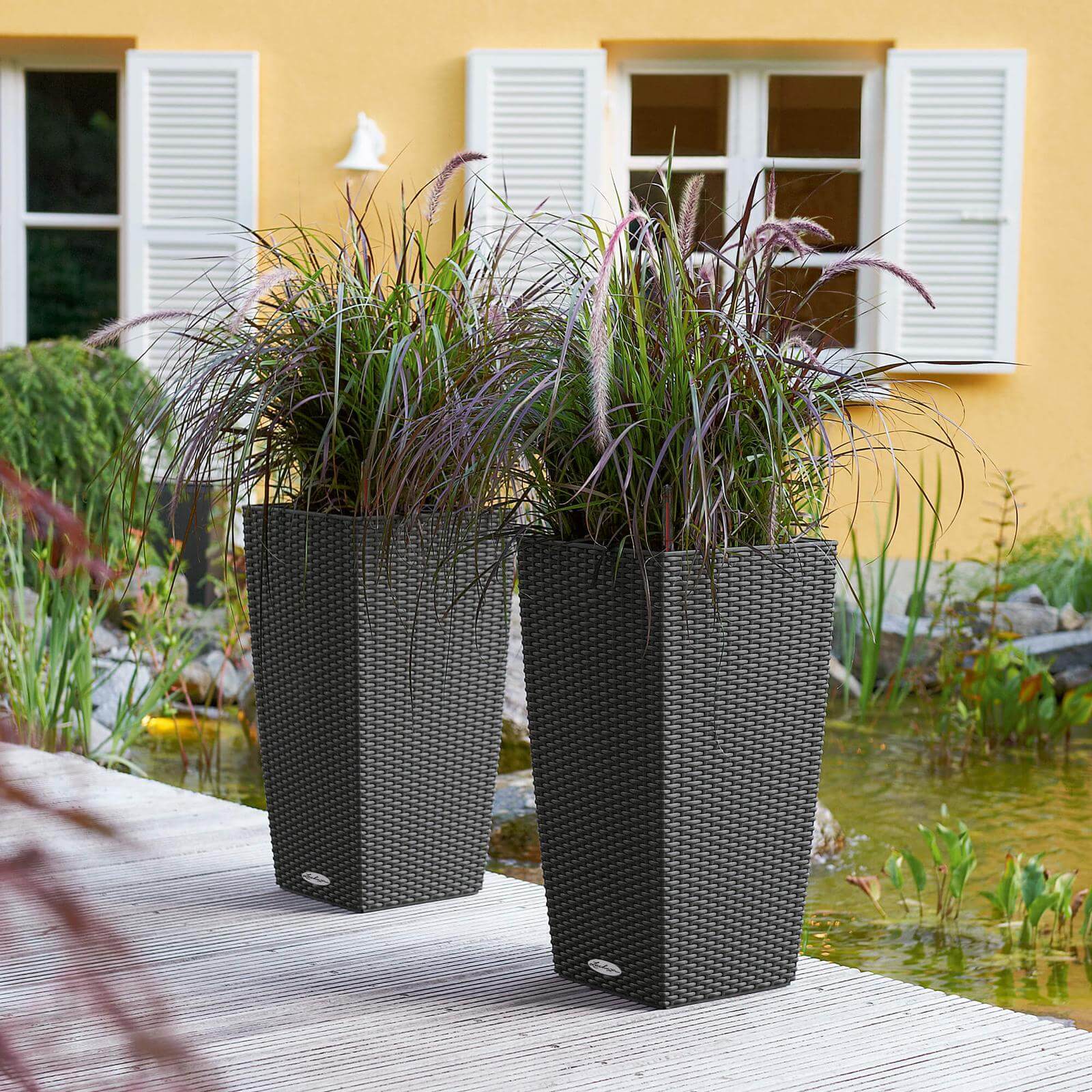 Lechuza Cubico Cottage Udendørs Krukke Til Blomster Med Selvvandingssystem  Granit 30x30xh56 Cm